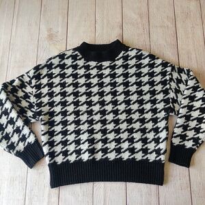 H&M houndstooth drop shoulder wool blend sweater XS